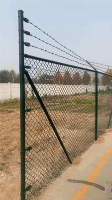 سلسلة ربط مجلفنة مغلفة بالزنك 0.148 `` قطر السلك 2''X2 '' 12ft X 50ft